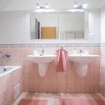 Spacious In The Old Town Of Daire